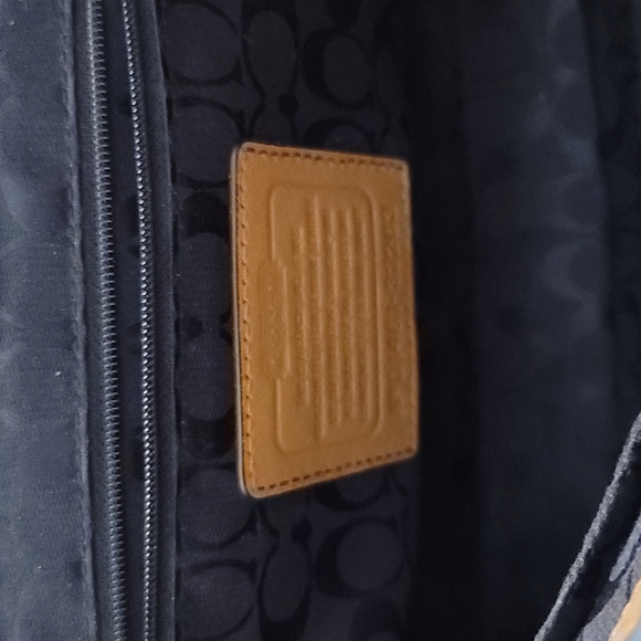 Coach Tan Leather Crossbody Bag - Picture 5 of 9